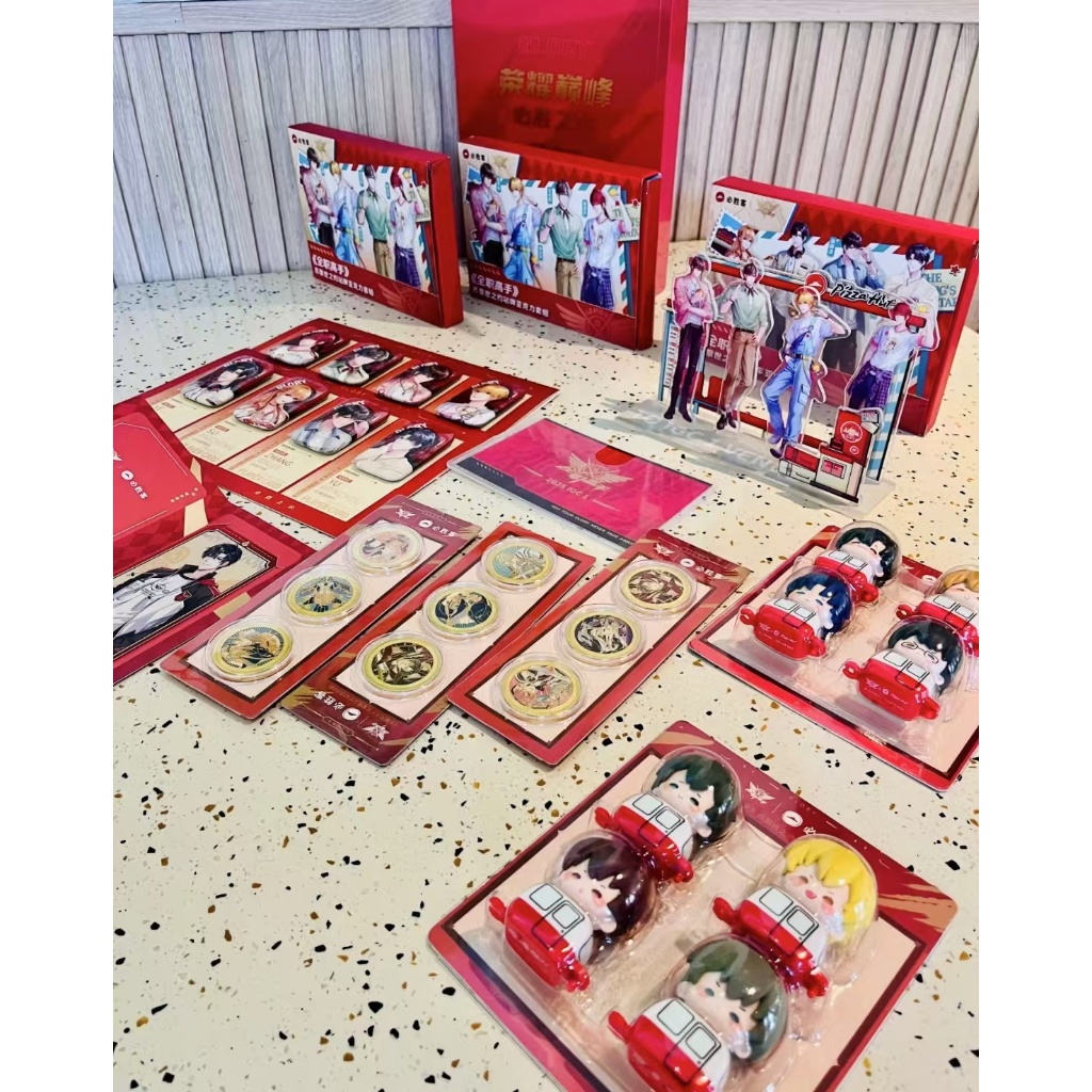 2025 Pizza Hut & The Kings Avatar Acrylic Stand, ป้ายที่ระลึก, ตุ๊กตารถสาย Q, ของที่ระลึกคอลเลกชัน P