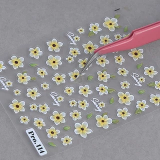 สติ๊กเกอร์ติดเล็บ ตกแต่งเล็บ สีขาว สีเหลือง กลีบ สติ๊กเกอร์ติดดาว