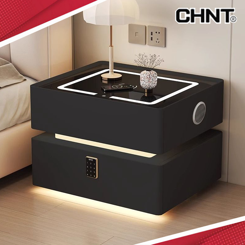 สมาร์ทโต๊ะข้างเตียงที่เรียบง่ายทันสมัยไม้เนื้อแข็งแสงหรูหราครีมสไตล์พรีเมี่ยมล็อคไร้สายชาร์จโต๊ะข้างเตียง