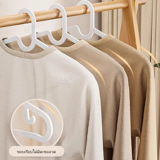 50PCS ไม้แขวน พลาสติก IKEAสไตล์เดียวกัน ไม้แขวนเสื้อ กันลื่น เหนียว พลาสติก มีตะขอเกี่ยว