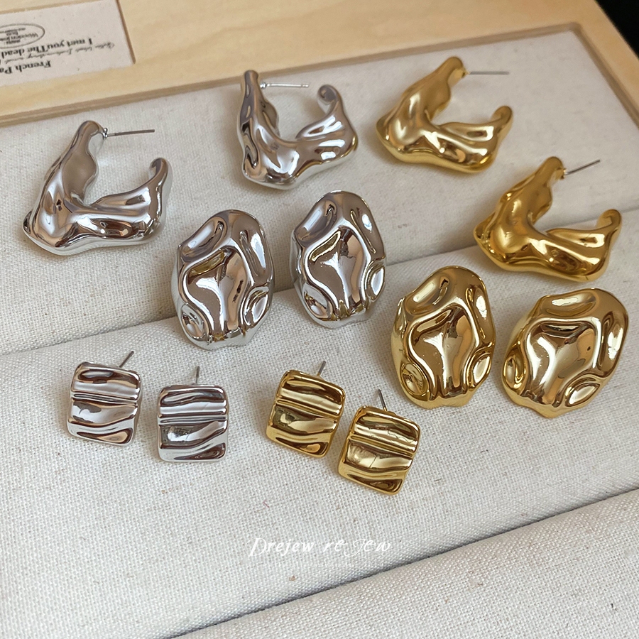 ต่างหูสตั๊ดสี่เหลี่ยมและรูปไข่ ออกแบบเฉพาะสำหรับยุโรปและอเมริกา ประณีตด้วยโลหะคุณภาพสูง