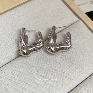 ต่างหูสตั๊ดสี่เหลี่ยมและรูปไข่ ออกแบบเฉพาะสำหรับยุโรปและอเมริกา ประณีตด้วยโลหะคุณภาพสูง
