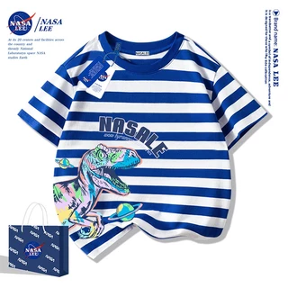 【สินค้าพร้อมส่ง】เสื้อยืดเด็ก NASA ผ้าฝ้ายสีขาวระบายอากาศดี ลายไดโนเสาร์สีสันสดใส แขนสั้นสไตล์สตรีท