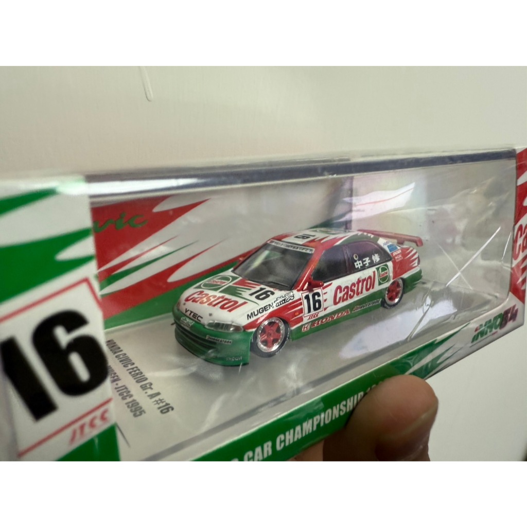 Inno64 1:64 IN64-EG9-CA95 HONDA CIVIC FERIO EG9 CASTROL MUGEN JTC 1995