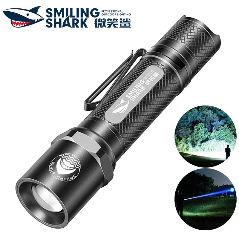 SmilingShark SD7001 ไฟฉาย led M60 6000lm ปุ่มเดียวหาง คบเพลิง ซุปเปอร์ไบรท์ ซูมได้ 3โหมด Type-C ชาร์จใหม่ได้ พร้อมคลิป กันน้ำสำหรับงานเดินป่าตั้งแคมป์