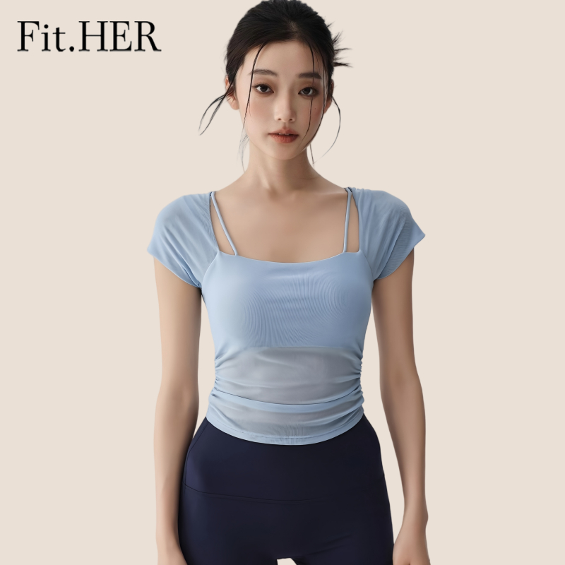 Fit.HER เสื้อยืดตาข่ายสำหรับโยคะมีแผ่นเสริมหน้าอก สวมใส่กระชับ เหมาะสำหรับการออกกำลังกายและพิลาทิส