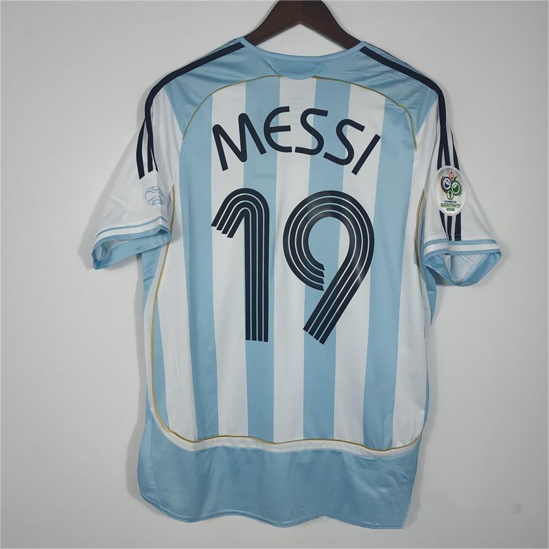 Argentina 2006 MESSI RIQUELME คุณภาพสูง Retro Soccer Jersey เสื้อยืดที่กําหนดเองเสื้อฟุตบอล