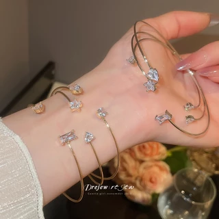 ชุดสร้อยข้อมือสามชิ้น สไตล์ทันสมัยเรียบหรู ส่องประกายสวยงาม