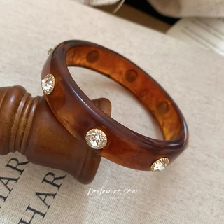 สร้อยข้อมือออกแบบเรขาคณิตหรูหรา จากยุโรปและอเมริกา สวมใส่ง่ายและสวยงาม