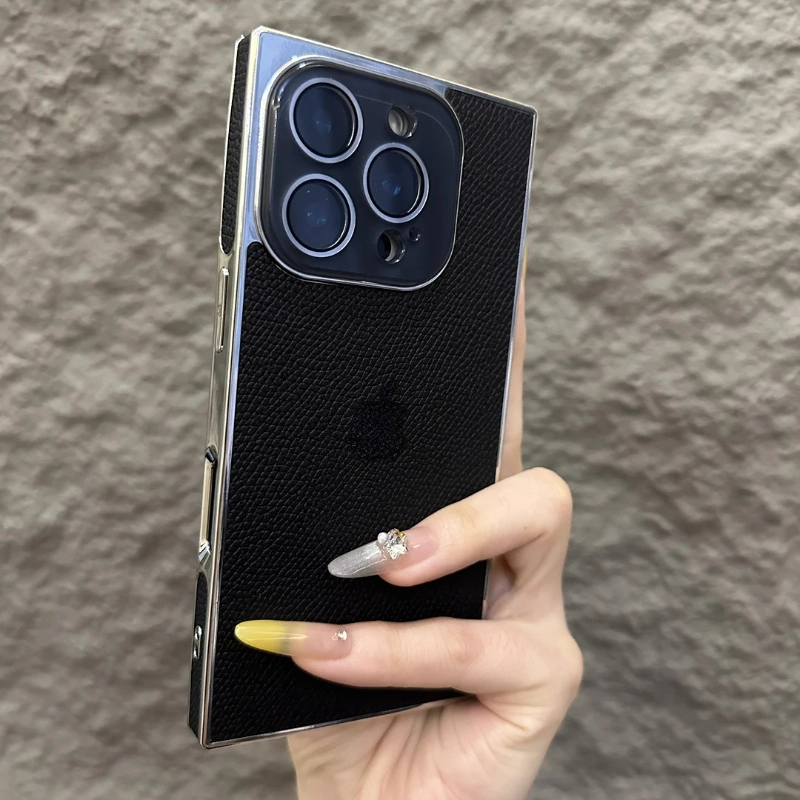 เคสนิ่มลายลิ้นจี่ทรงสี่เหลี่ยมระดับพรีเมียมสําหรับ iPhone 16 Pro Max | พร้อมตัวป้องกันกล้อง | การป้องกันแบบเต็มด้วยไฟฟ้า | เข้ากันได้กับ 15 Pro/14/13 | ดีไซน์มินิมอล ไม่จํากัดเพศ