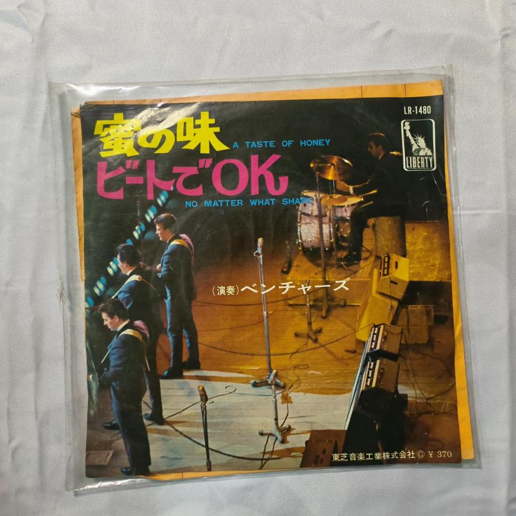 รสชาติน้ําผึ้ง Ventures / Beats are OK 	ท่อง เพลงเบา 	 ไวนิล 7" 45 รอบต่อนาที เดี่ยว