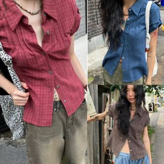 เสื้อเชิ้ตแขนสั้น คอป มีลายตารางหมากรุกคลassic