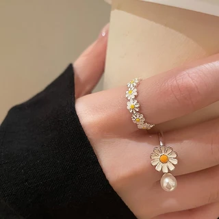 แฟชั่น เกาหลีเดซี่ดอกไม้แหวนมุกหญิงสีเงินเปิดปรับของขวัญวันเกิดนักเรียน