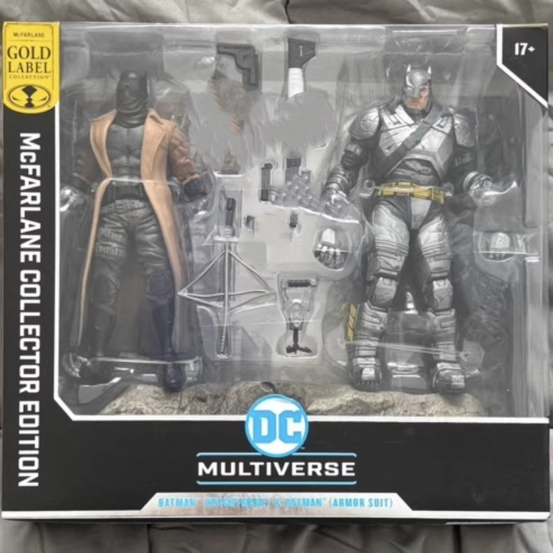 McFarlane Gold Label DC Multiverse Batman Two-Player Set, Desert Batman Heavy Armored Batman Action 