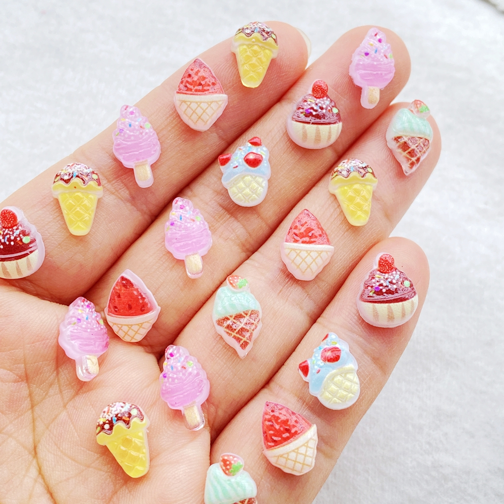 50ชิ้นที่มีสีสันเรซิ่นมินิการ์ตูนช็อคโกแลตไอศครีม,อมยิ้มเล็บแบนกลับหินสมุด ทําเอง งานฝีมือตกแต่งเครื่องประดับ