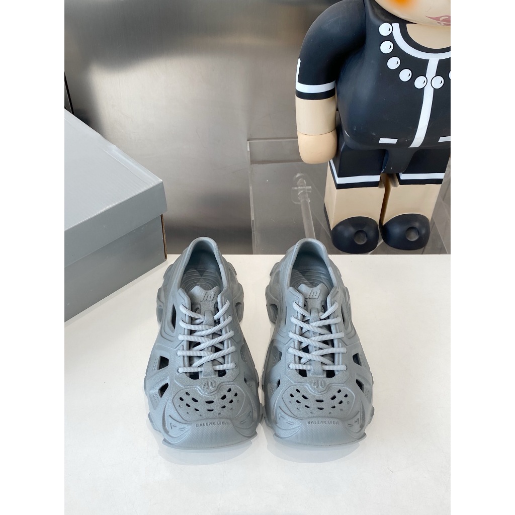 New Style Summer Must-Have Beach Shoes 5