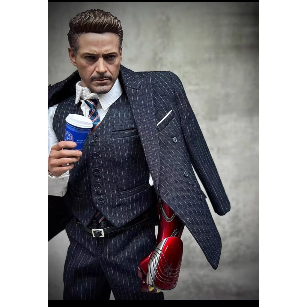 ศูนย์ของเล่น 1/6 CEN-M18 ชุดสูทสุภาพบุรุษอังกฤษ Tony Striped