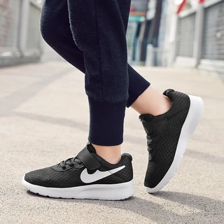 Size 28-40 รองเท้าวิ่งเด็ก รองเท้ากีฬาแฟชั่น รองเท้าผ้าใบตาข่ายระบายอากาศน้ำหนักเบา สำหรับเด็กชายและเด็กหญิง