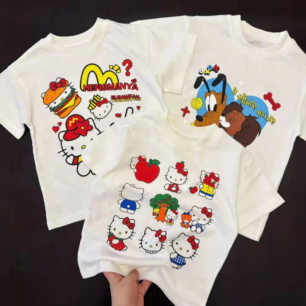เสื้อยืดเด็กHELLO KITTYลายน่ารัก สไตล์เกาหลี 2025 ผ้าฝ้าย 100% นุ่มพิเศษ อายุ 2-12 ขวบ ใส่ไปโรงเรียน