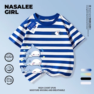 【จัดส่งวันเดียวกัน × ถึงใน 2 วัน】เสื้อยืดเด็ก NASA สีฟ้าอ่อน ผ้าฝ้ายระบายอากาศดี ลายฉลามน้อยน่ารัก แฟชั่นสวมใส่คล่องตัว แขนสั้น สำหรับเด็กชาย-หญิง