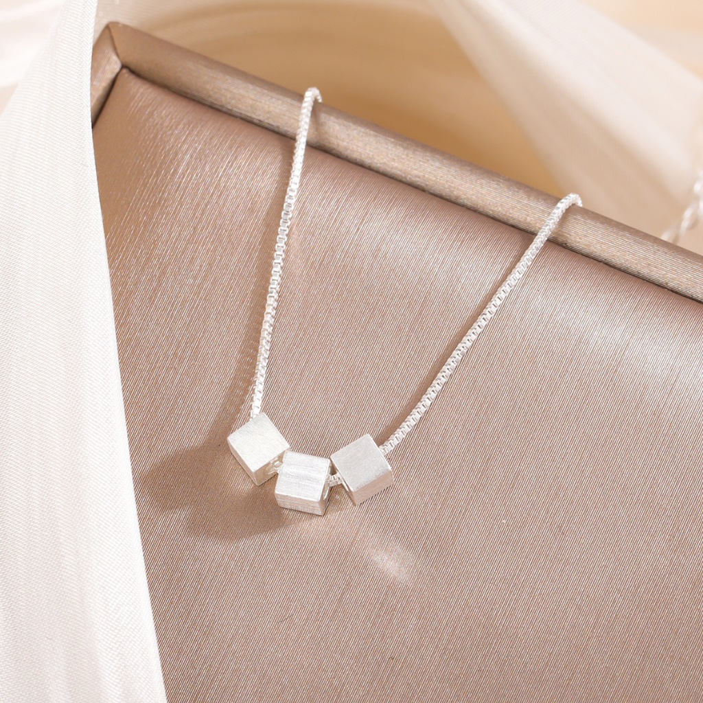 สร้อยคอเงินแท้ 925 แบบสามมิติเรขาคณิต สำหรับผู้หญิง พร้อมจี้กระดูกไหปลาร้า CN3