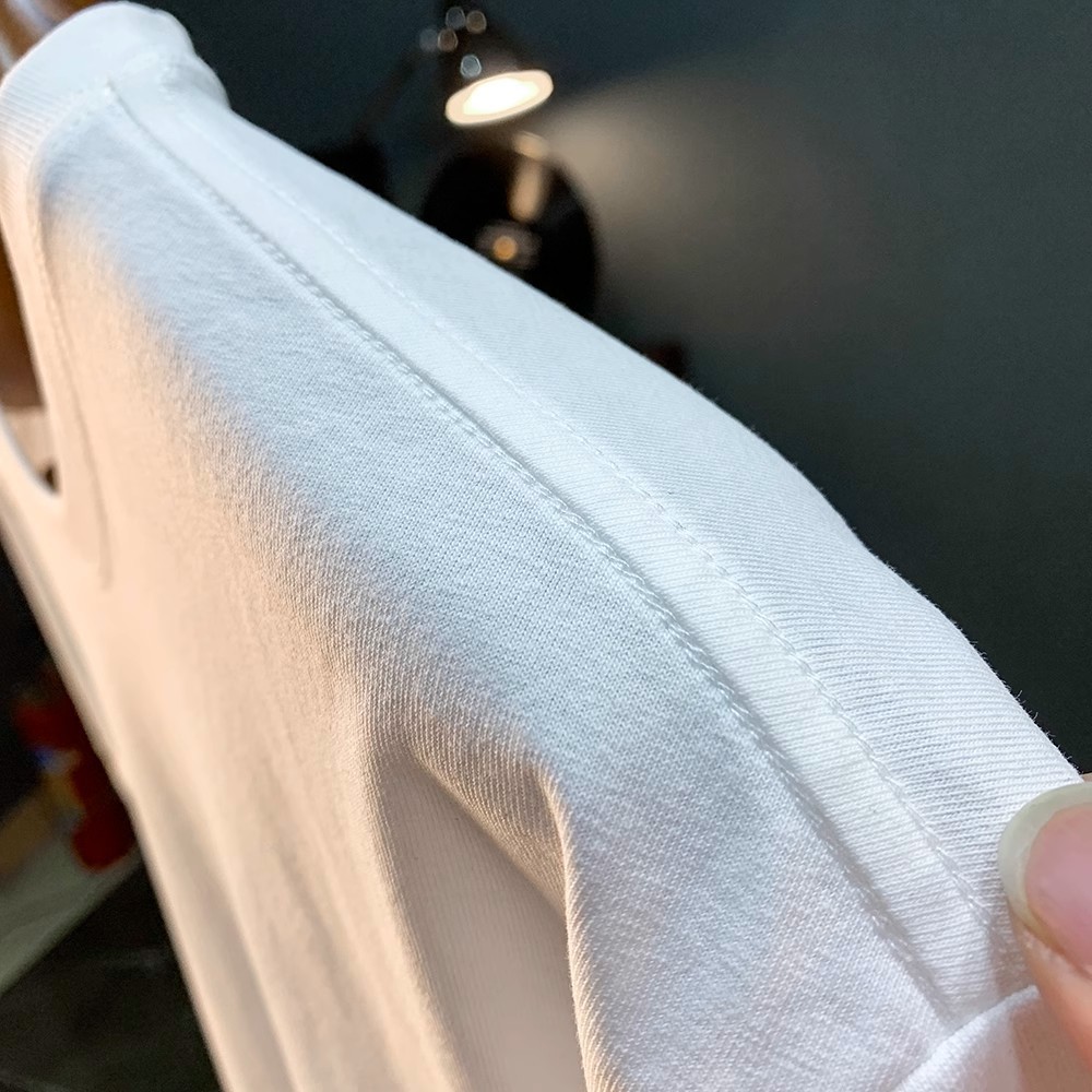 เสื้อเชิ้ตโอเวอร์ไซส์สีดำ พิมพ์ลายหน้าหลัง ทำจากผ้าฝ้าย100% คอกลม ใส่สบาย - รูปที่ 4