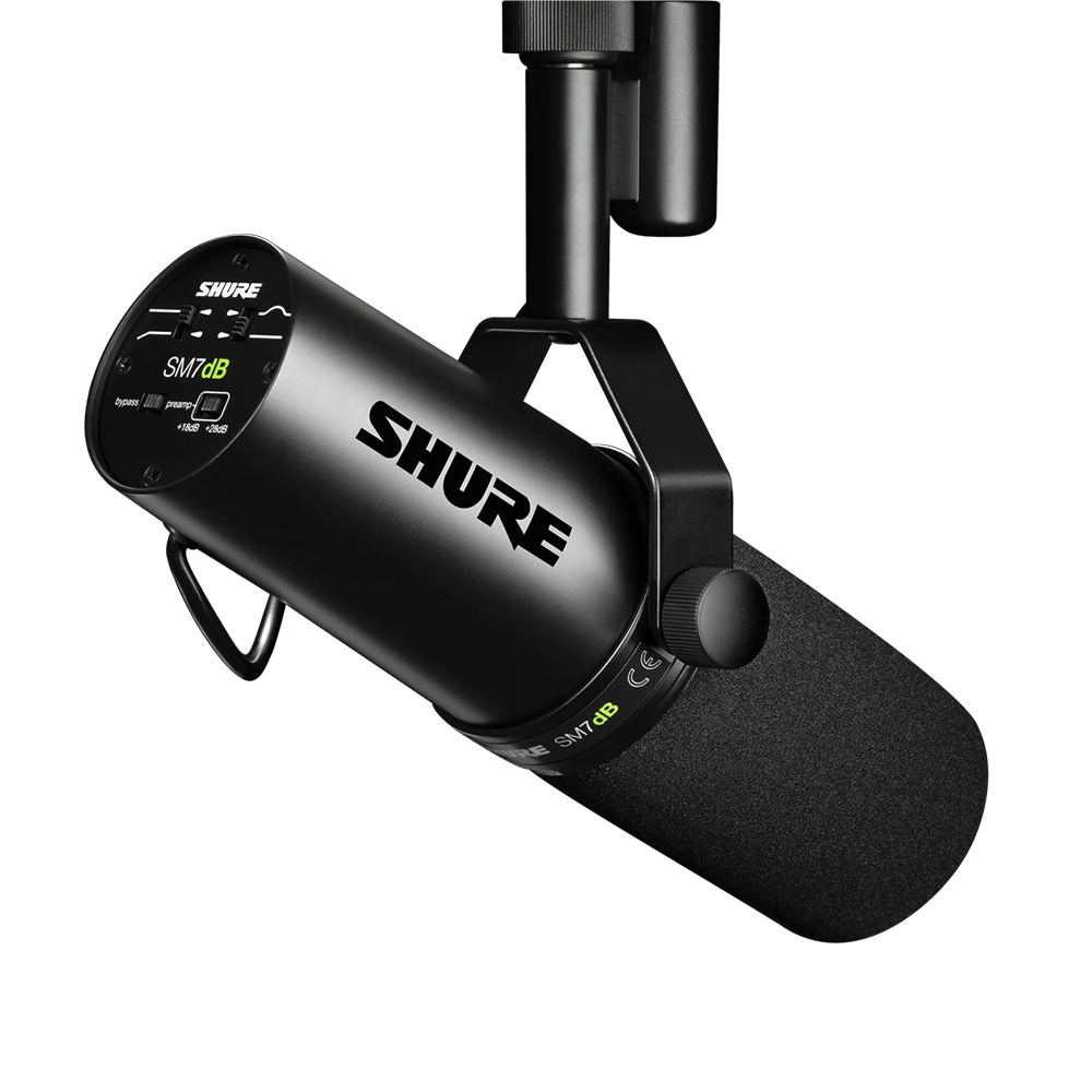 SHURE SM7dB ไมโครโฟนร้องไดนามิกพร้อมลําโพงในตัวสําหรับพอดแคสต์ โฮสต์ และนักดนตรี