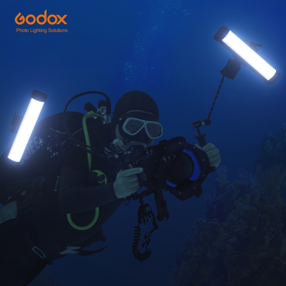 Godox WT25R/WT40R/WT60R RGBWW Dive Light หลอดกันน้ํา LED WT25D/WT40D/WT60D 5600K เติมแสงสําหรับโคมไฟ