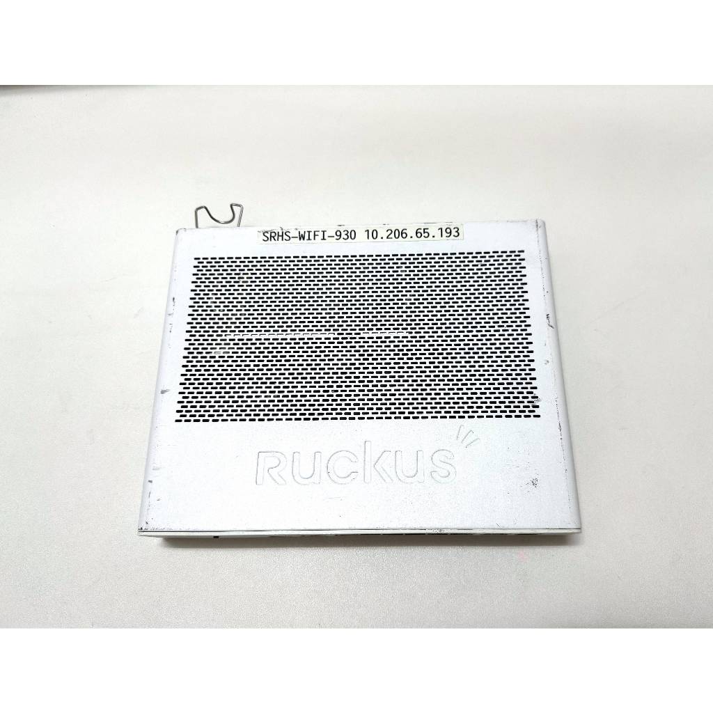 RUCKUS ICX 7150-C12P 12-Port Gigabit Network Switch POE Supply เกรดองค์กร