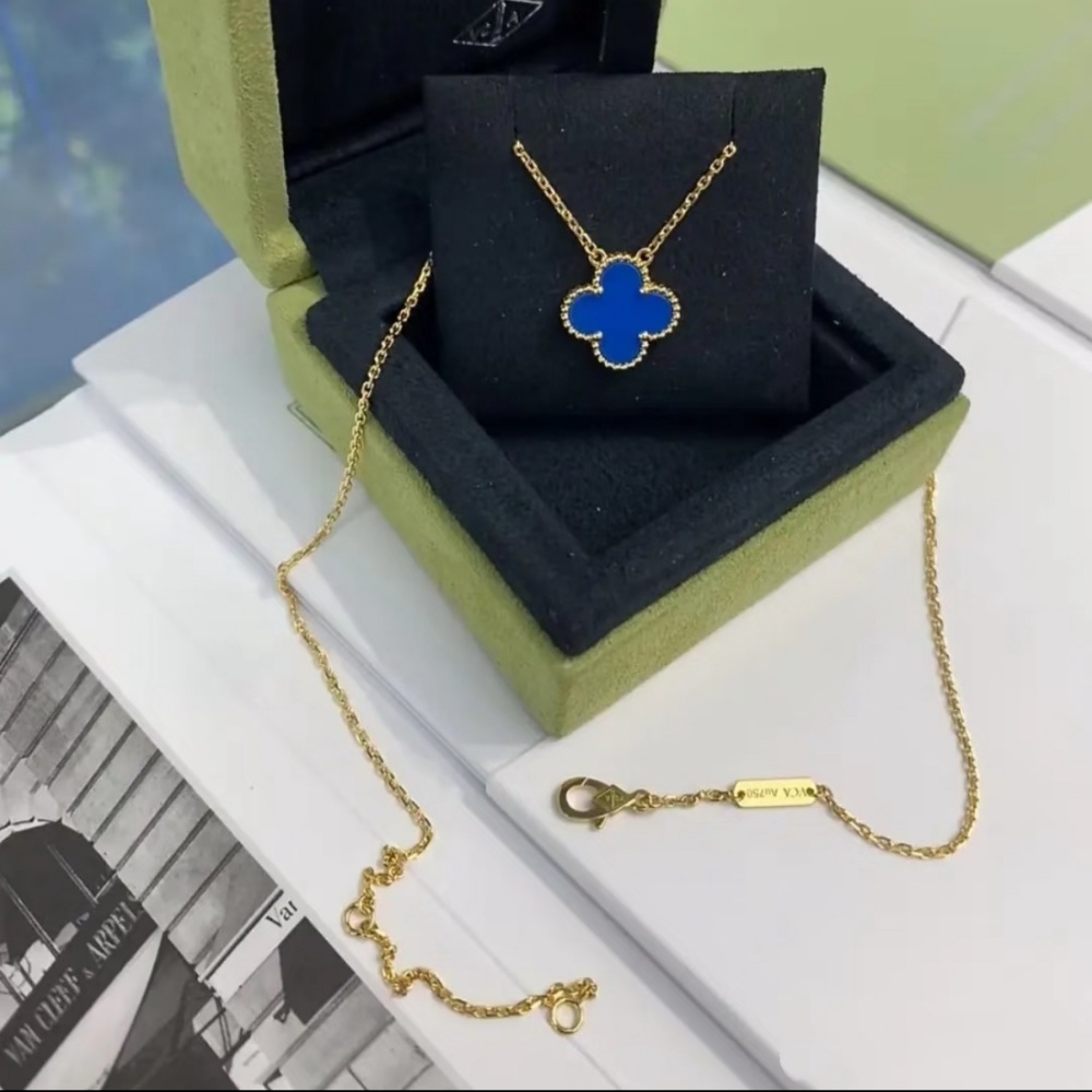 สร้อยคออาเกตสีแดงทอง 18K กะพร้อมสร้อยคอมุกมาเธอร์ออฟเพิร์ล เป็นของขวัญวันเกิดหรือวันวาเลนไทน์