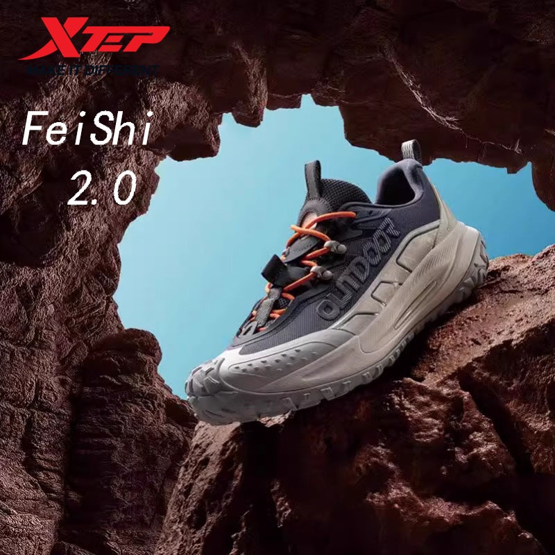 XTEP Fishi 2.0 รองเท้ากลางแจ้งอเนกประสงค์น้ําหนักเบาเดินป่าคลาสสิกสําหรับผู้ชายรองเท้ากีฬา 975119170