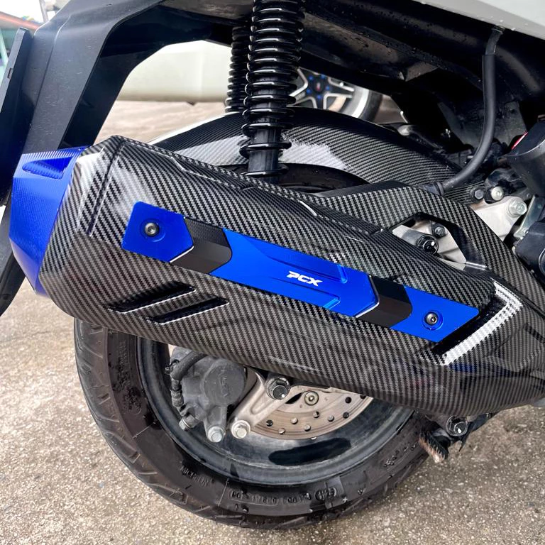 ฝาครอบท่อไอเสีย CNC อลูมิเนียม สำหรับ HONDA PCX160 thumbnail 3