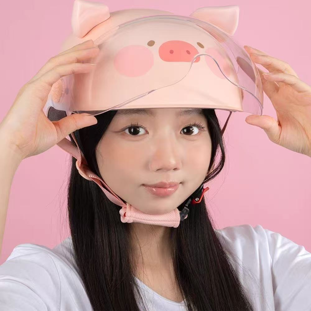 ของแท้พร้อมสต็อก TOYZERO+กระป๋องหมู lulu Pig Girl Gift Helmet หมวกกันน็อคน่ารัก