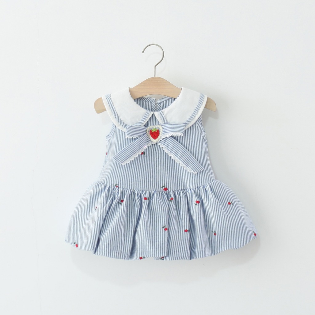 ฤดูร้อนชุดเด็กผู้หญิงใหม่ที่มีเย็บปักถักร้อยสตรอเบอร์รี่และเด็กแนวตั้งลายแขนกุดปกกระโปรงลําลองเหมาะสําหรับ 0-4 ปี