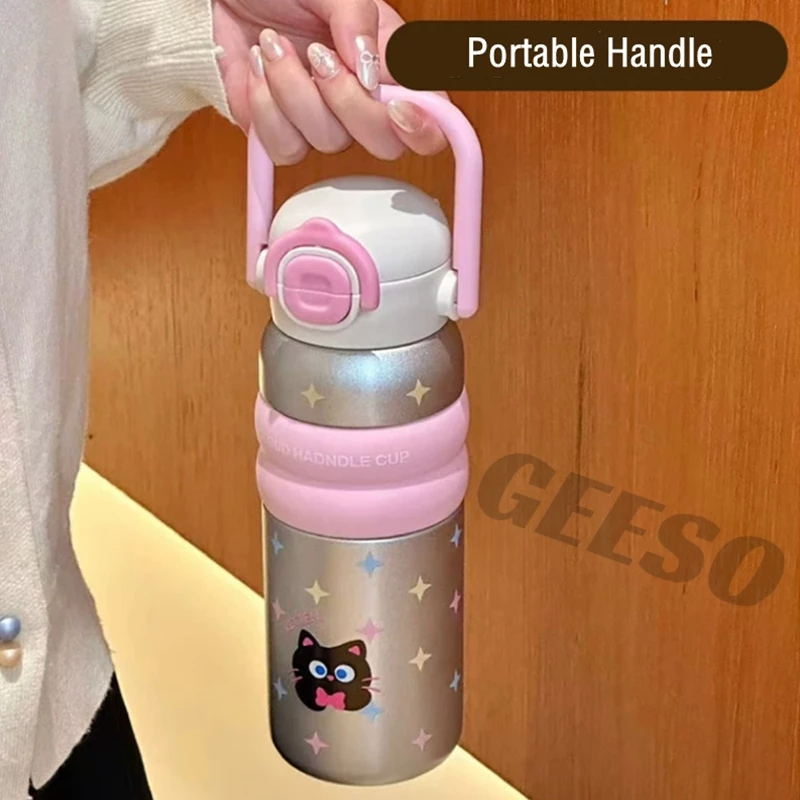 GEESO 600ML น่ารัก Tumbler สแตนเลส 316 กระติกน้ําสูญญากาศพร้อมฟางแบบพกพาเครื่องดื่มคู่ขวดความร้อนเด็ก Handheld Thermos Bottle Cute Cartoon 卡通便携壶 thumbnail 9