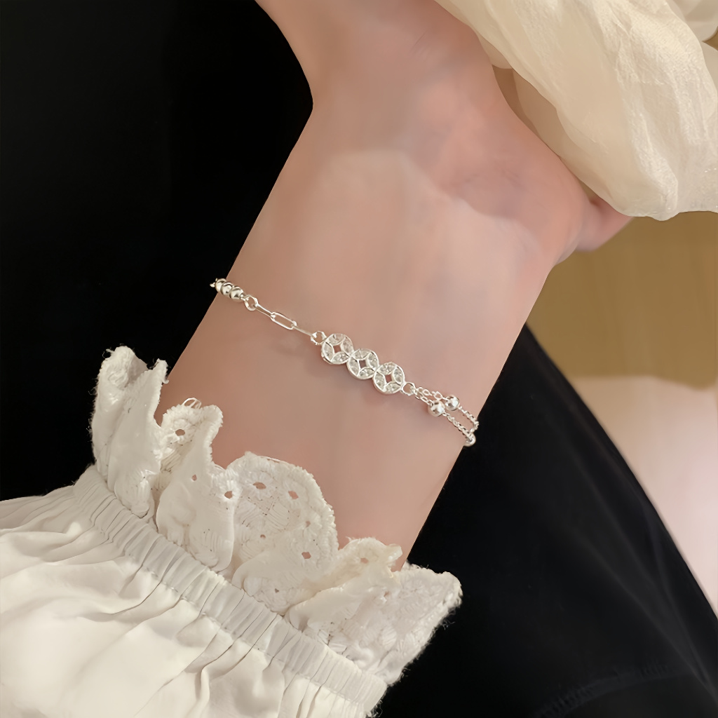สร้อยข้อมือเงินสเตอร์ลิงสำหรับผู้หญิง ประณีตและนำโชค