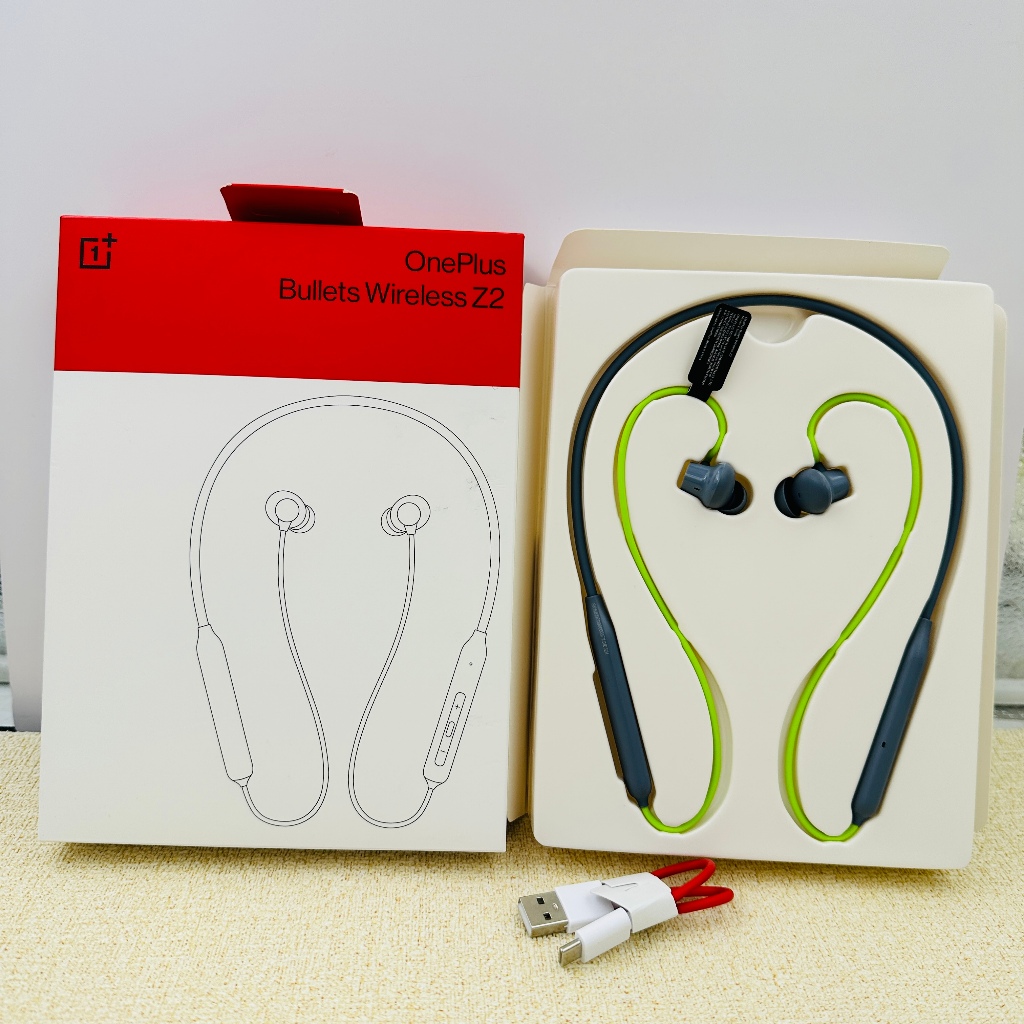 Oneplus Bullets ไร้สาย Z2 สายคล้องคอหูฟังกีฬาสําหรับ 1 + one plus 13 12 11 10 R Pro Nord 5 4 3 2 Ace