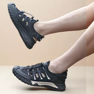 รองเท้าแตะผู้ชายลําลองกลางแจ้ง Openwork Water Shoes Breathable Mesh Fabric Mens Shoes#H102