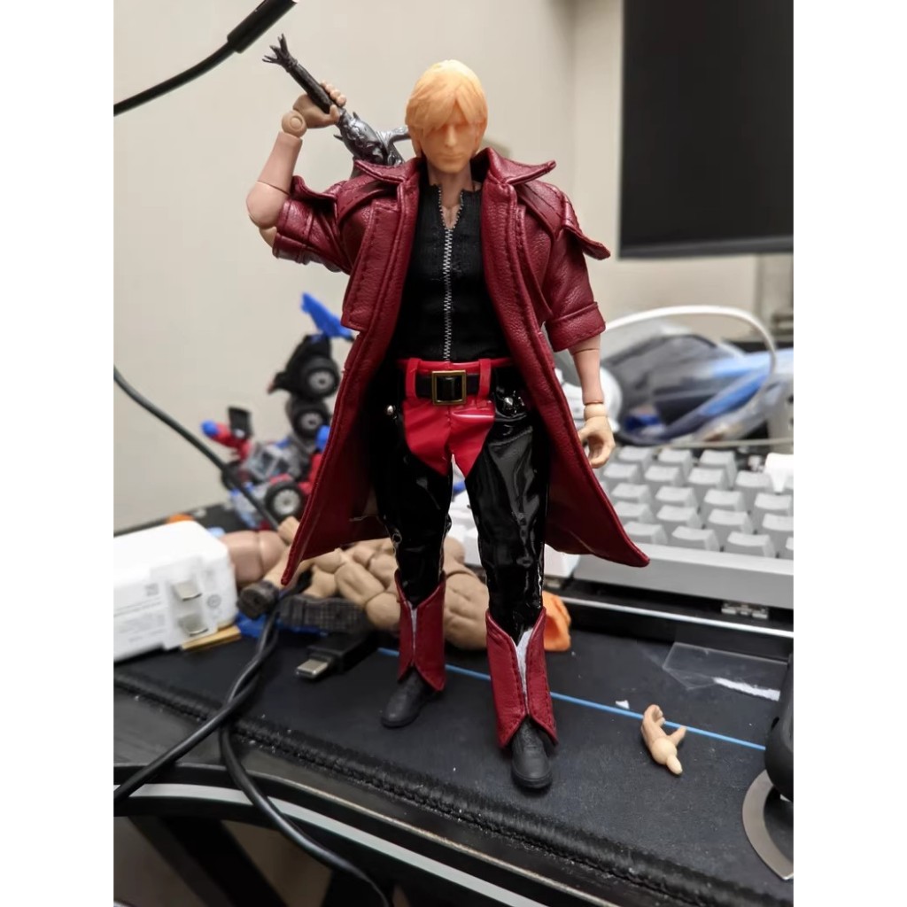 KMED 1:12 Devil May Cry เสื้อผ้า เสื้อคลุม