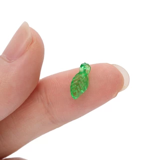 จี้ใบไม้ DIY (100 ชิ้น) 5x10.5mm ลูกปัดอะคริลิคโปร่งแสง จี้ลูกปัดสำหรับทำเครื่องประดับสร้อยข้อมือ