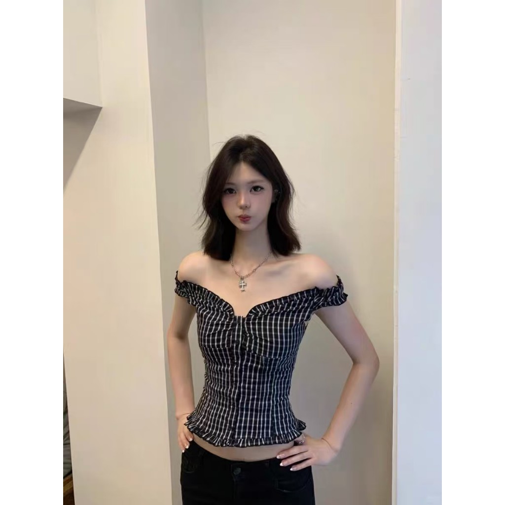 Fariy🍒คลังสินค้าพร้อม🍒 เสื้อเชิ้ตลายสก็อตสีดำสไตล์เรโทรสุดฮอตสำหรับผู้หญิง ทรงสั้นเปิดไหล่ ทรงเข้ารูปช่วงเอว - รูปที่ 2