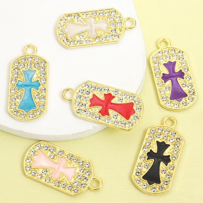 10ชิ้นสไตล์อเมริกัน6สีหยดน้ํามันข้ามกองทัพบัตรเสน่ห์,เต็ม พลอยเทียม ฝังสแควร์โลหะผสมจี้สําหรับ ทําเอง ฮิปฮอปพังก์สร้อยคอเสื้อกันหนาวโซ่พวงกุญแจ,อุป ราคา ถูกที่สุด ดีลบีเคเค แกลเลอรีภาพที่ 2