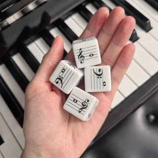 ช่วยสอนสําหรับก่อนวัยเรียนเพลงทฤษฎีตรัสรู้ - การจดจําผู้ประกาศพนักงาน, ลูกเต๋าโน้ตสําหรับการเรียนรู้การระบุโน๊ต