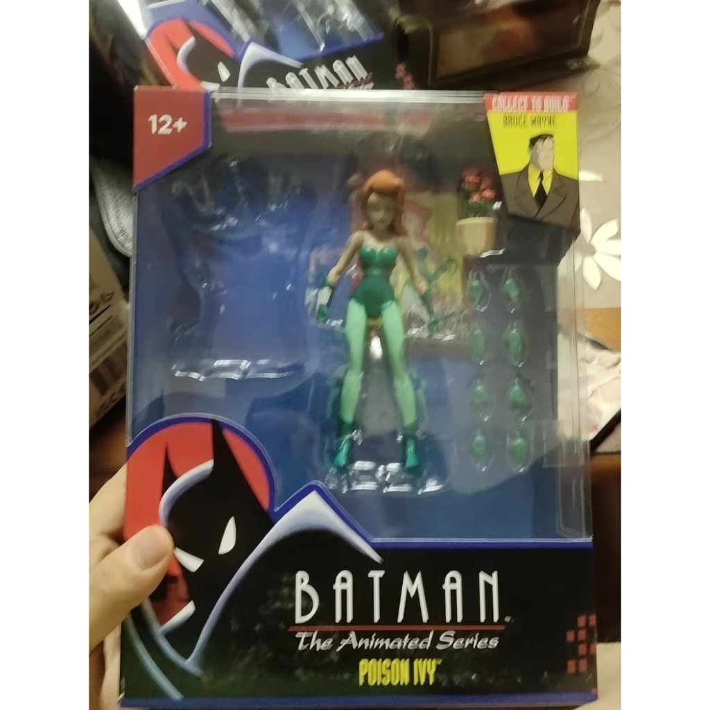 (ไม่มีกุญแจรวม) McFarlane Poison Ivy Adventures Bruce Wayne Action Figure