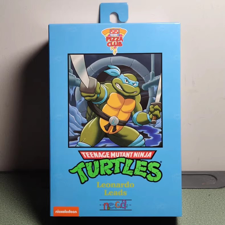 NECA เต่านินจาวัยรุ่นการ์ตูน VHS Club Edition Leonardo DiCaprio Action Figure