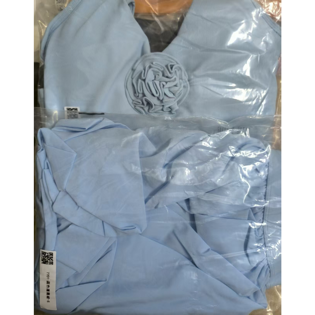 โยคะด้านบน Ribbed แขนกุด Slash ไหล่ Peplum สบายๆกีฬาชุดชั้นใน Puffy Bubble กีฬาเทนนิสกระโปรง - รูปที่ 7