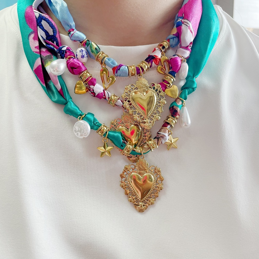 Bandana Necklace Chocker with heart, pearl Charms, Jewelry for her, Adjustable Tie Ribbon Bandana Ne