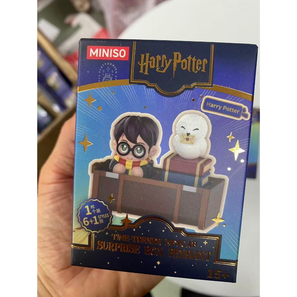 Miniso Harry potter time-turner keycap surppise จี้กล่อง