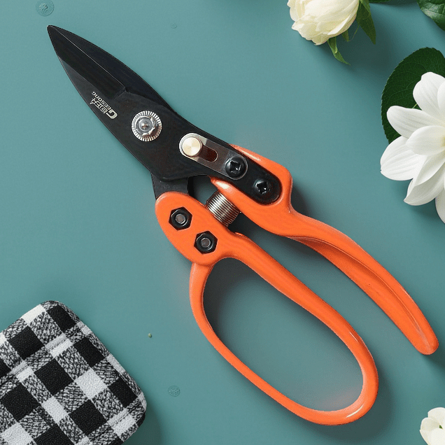 Geesong อัล โลหะผสม รับมือ  การตัดเหล็กวิลาดหลายชั้นด้วยประสิทธิภาพที่มีประสิทธิภาพ คม และทนทาน