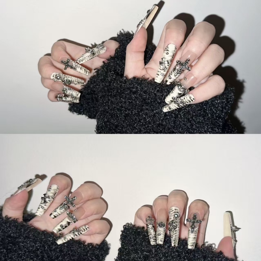 【Cream Chrome Heart】เล็บปลอมสไตล์ฝรั่งเศสนม Y2K รูปที่ 3